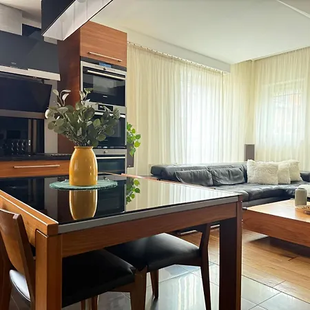 With Air Conditioning And Garage Parking, Zakrzowek Cracovia