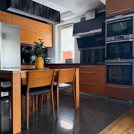With Air Conditioning And Garage Parking, Zakrzowek