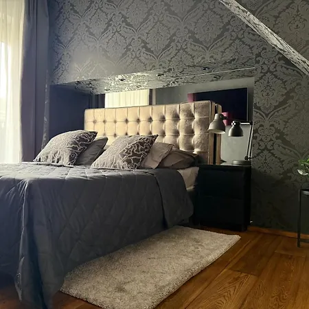 With Air Conditioning And Garage Parking, Zakrzowek Apartamento