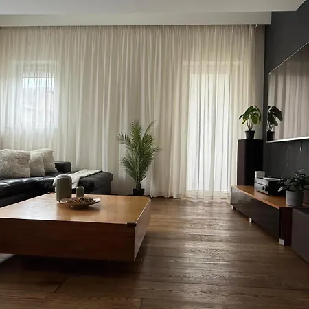 Apartamento With Air Conditioning And Garage Parking, Zakrzowek *